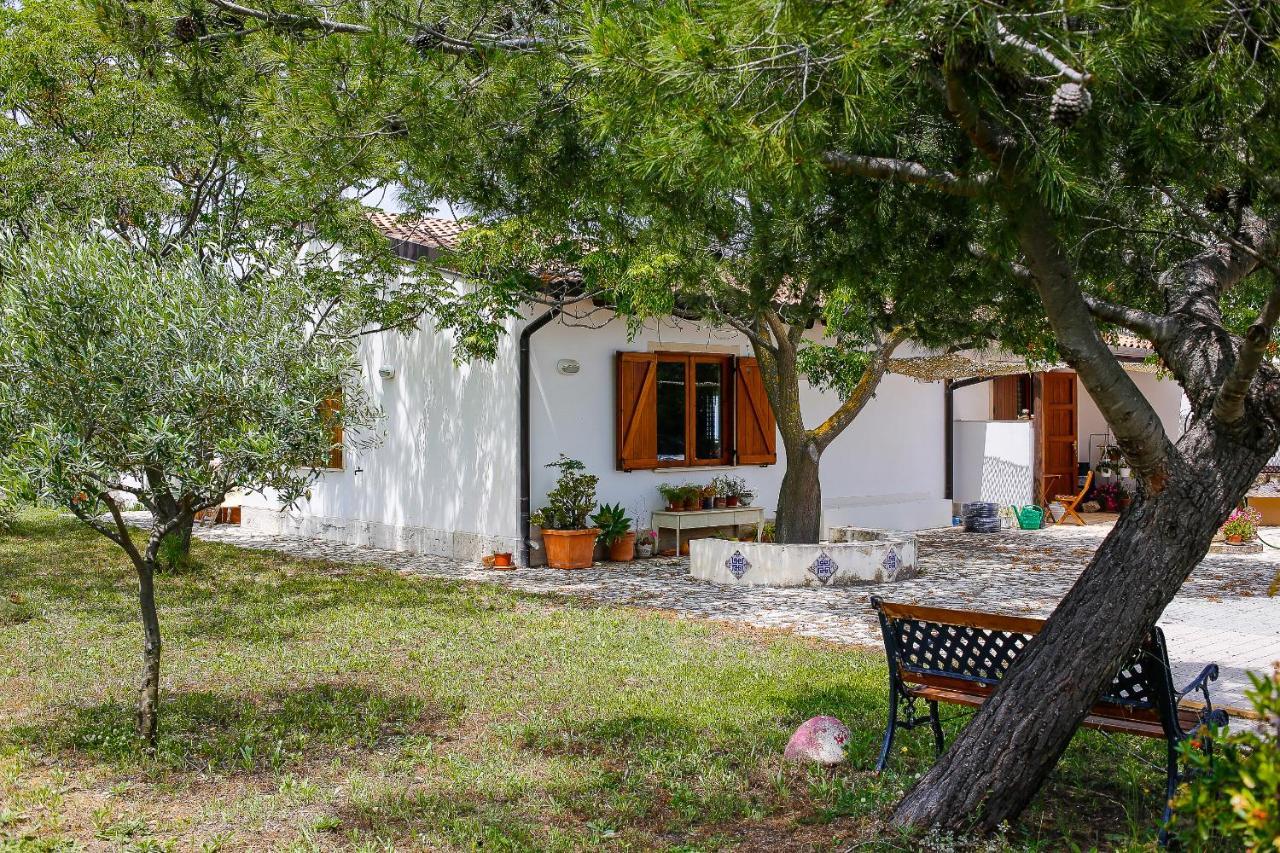 Nomade - Slow Living Lodge Balestrate Bagian luar foto